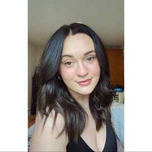 Meet your Posher, Janel